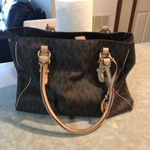 Michael kors bag